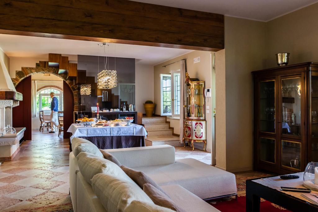 Quercia Belvedere Relais Bardolino Bagian luar foto