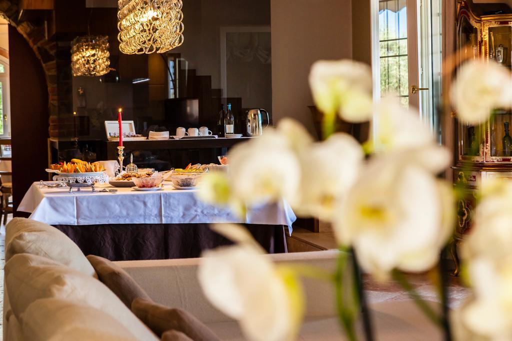 Quercia Belvedere Relais Bardolino Bagian luar foto